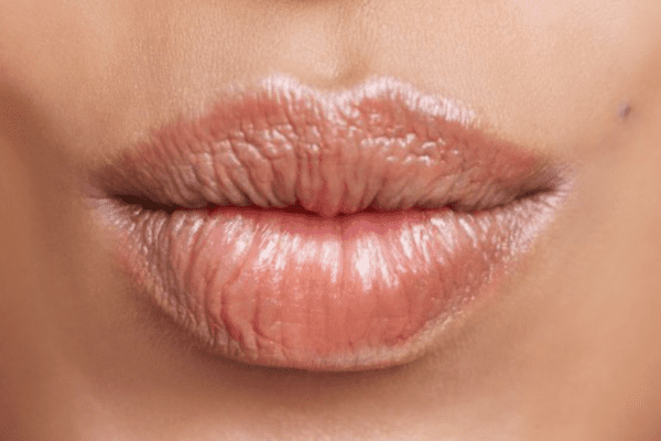perfect lips pout