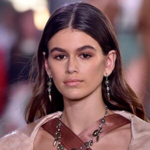 Kaia Gerber's eyebrows