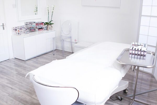 sian dellar procedure room