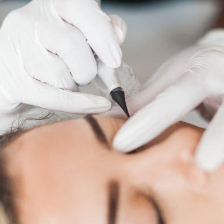 permanent eyeliner tattoo procedure